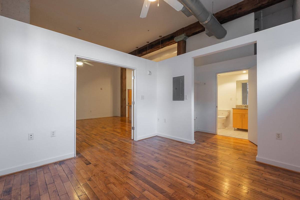 Apartment for rent at 15 N Union St, Petersburg, VA 23803