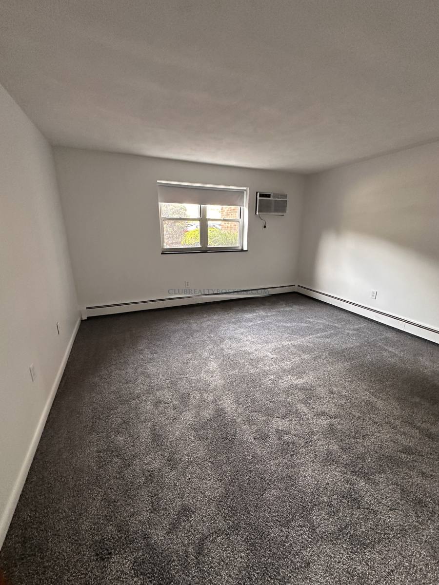 Apartment for rent at 163 Lexington #17, Auburndale, MA 02466