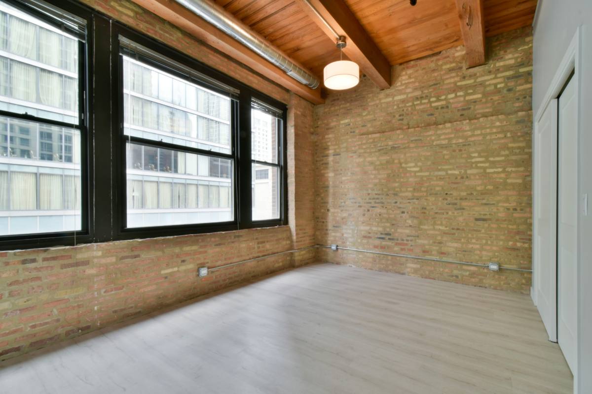 Apartment for rent at 11 E Illinois St #401, Chicago, IL 60611