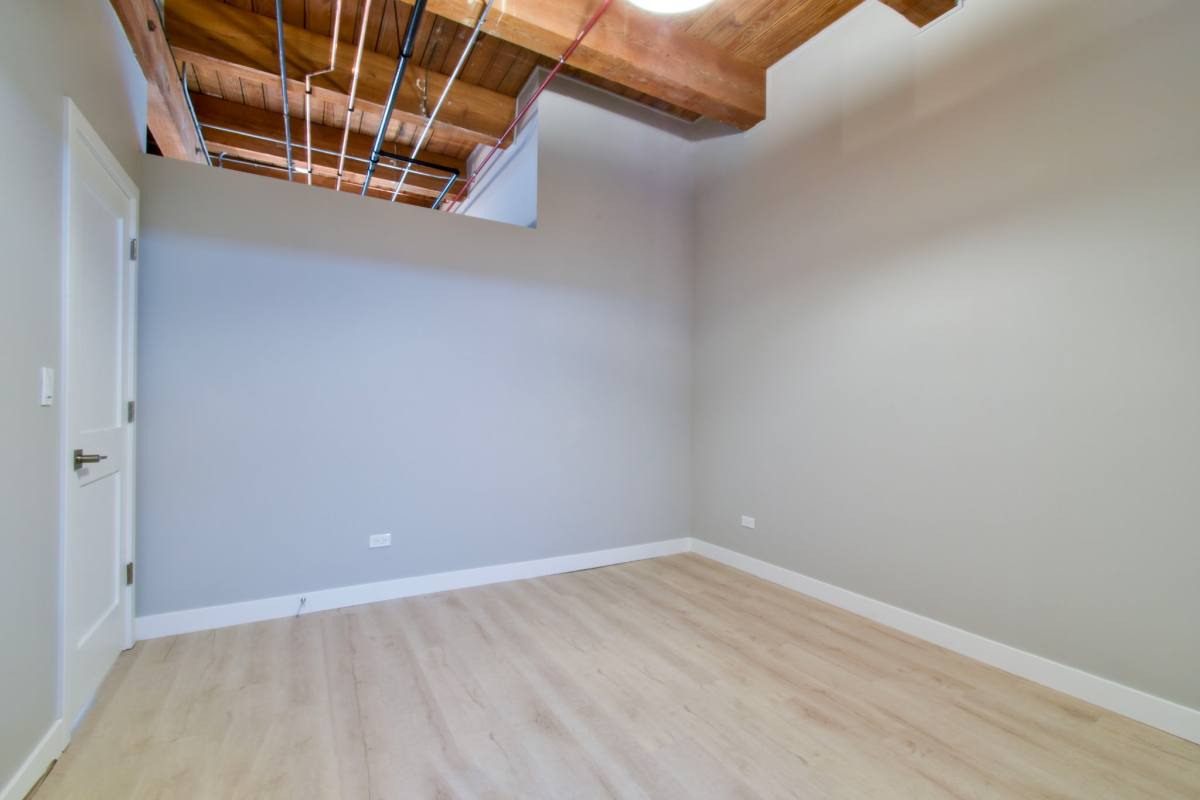 Apartment for rent at 11 E Illinois St #401, Chicago, IL 60611