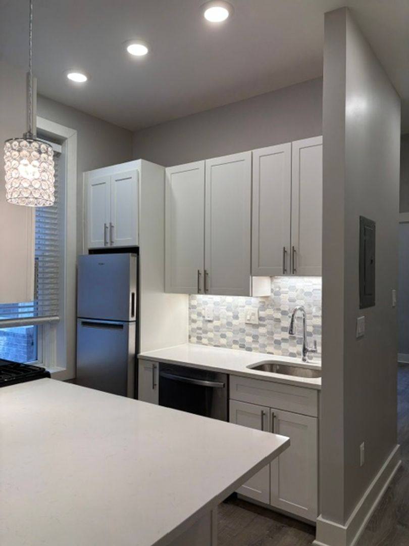 Apartment for rent at 1347 Euclid St NW, Washington, DC 20009
