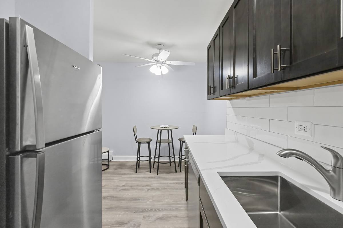 Apartment for rent at 4612 N Beacon #1C, Chicago, IL 60640