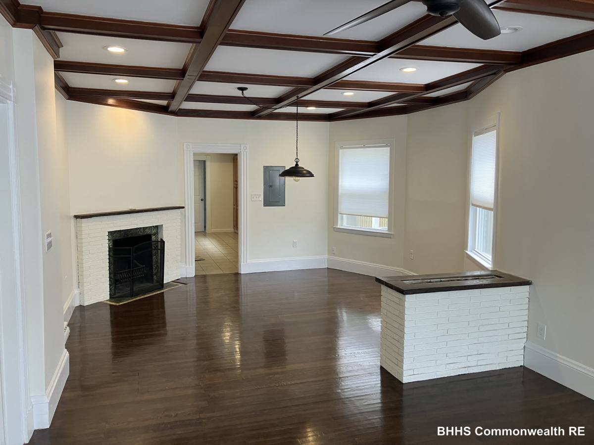 Apartment for rent at 9 Forster St #1, Somerville, MA 02145