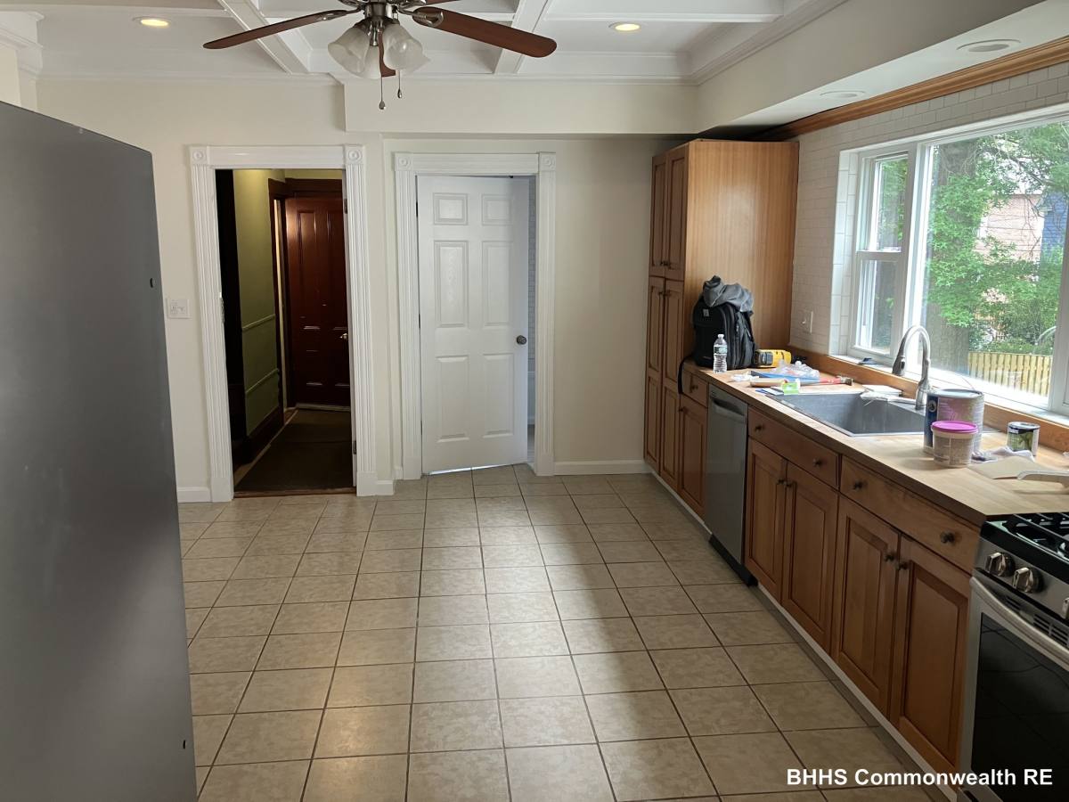 Apartment for rent at 9 Forster St #1, Somerville, MA 02145