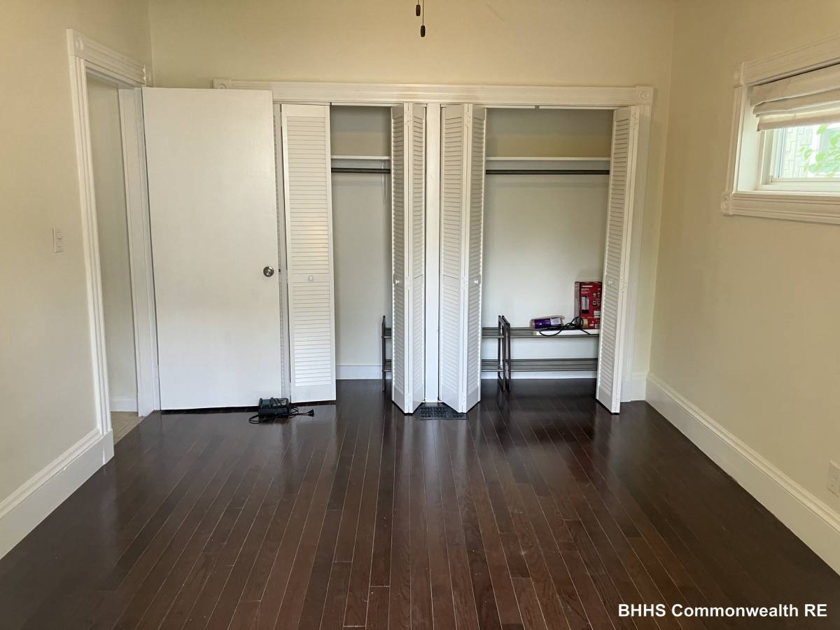 Apartment for rent at 9 Forster St #1, Somerville, MA 02145