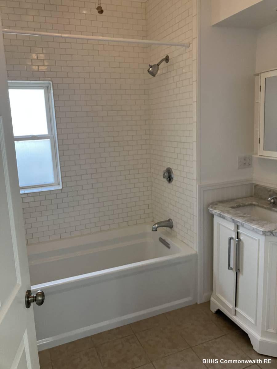 Apartment for rent at 9 Forster St #1, Somerville, MA 02145