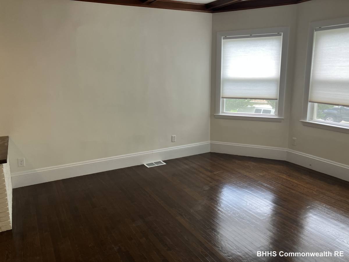 Apartment for rent at 9 Forster St #1, Somerville, MA 02145