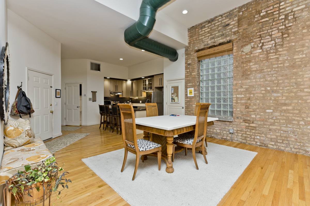 Apartment for rent at 1470 N Milwaukee Ave #3, Chicago, IL 60622