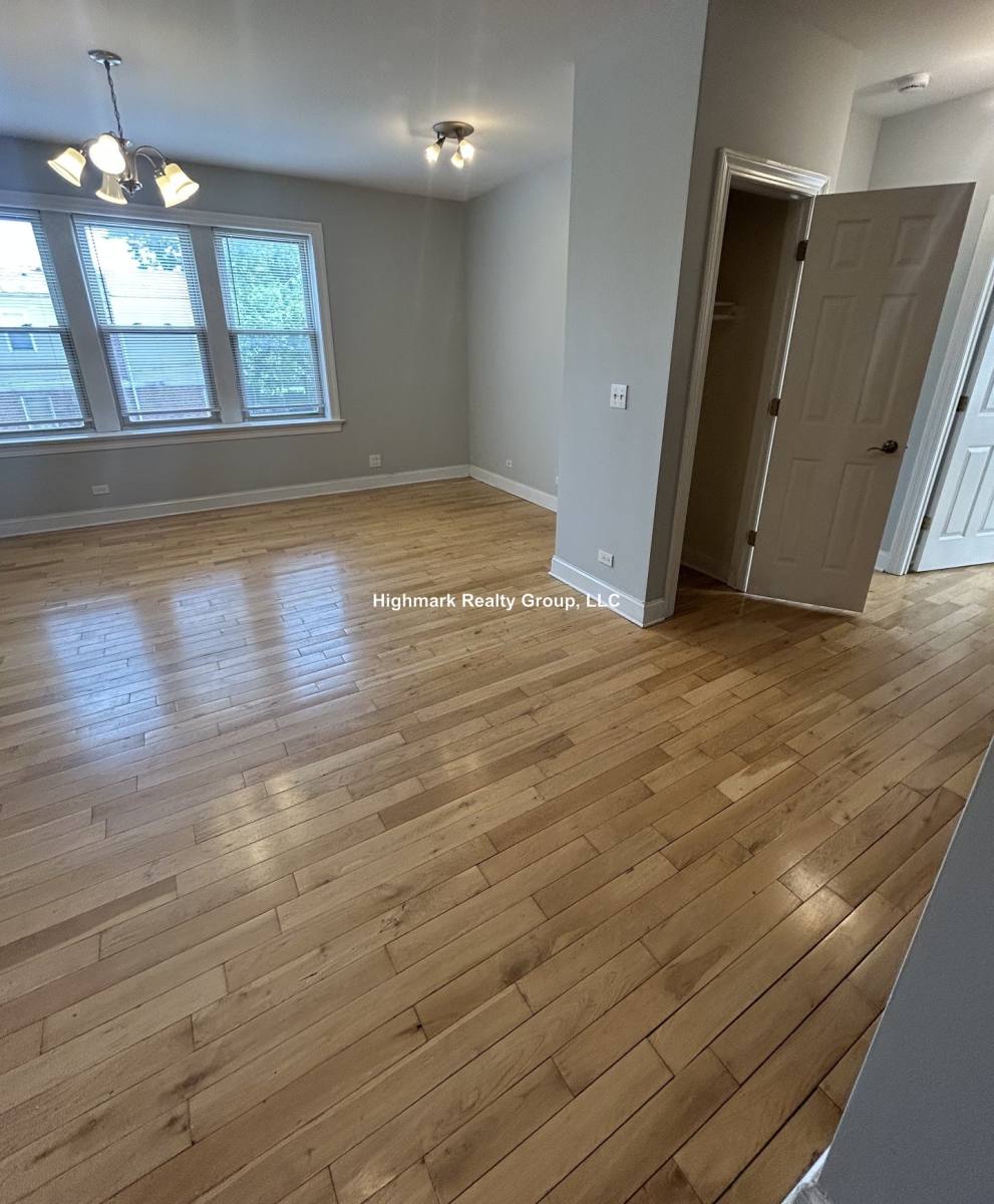 Apartment for rent at 4542 W George #2, Chicago, IL 60641
