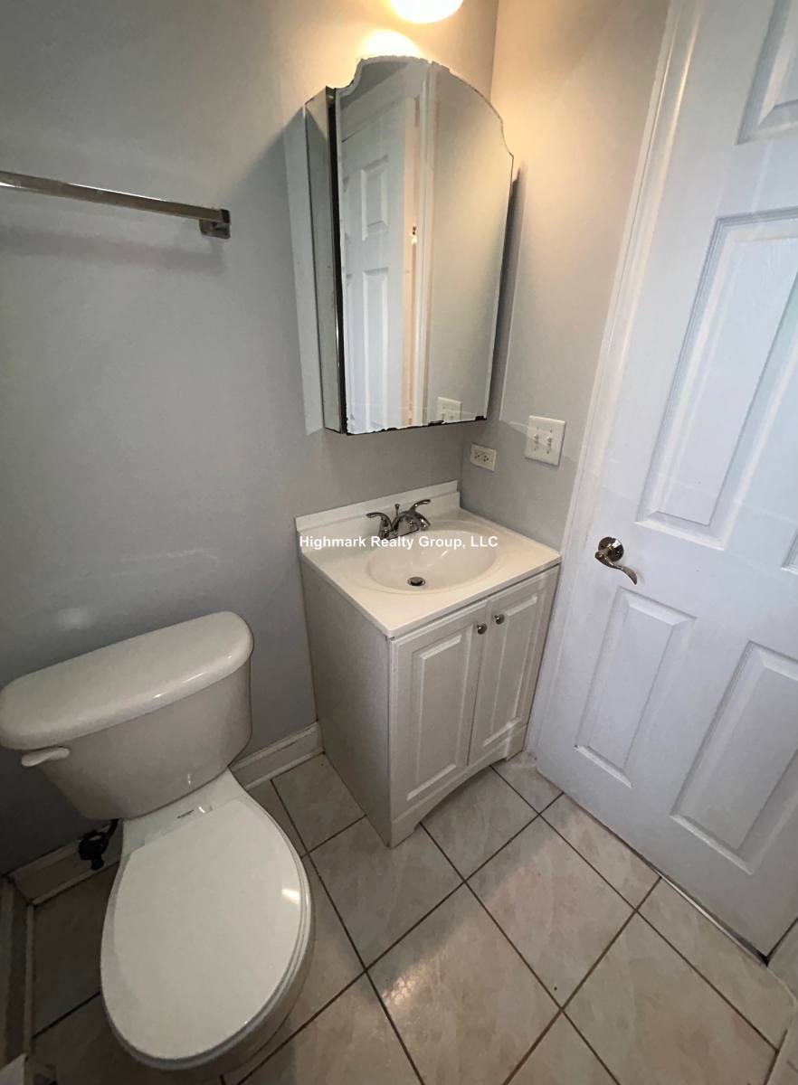 Apartment for rent at 4542 W George #2, Chicago, IL 60641
