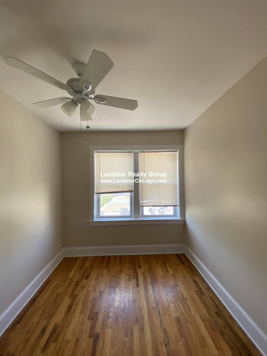 Apartment for rent at 3050 W Berteau #2, Chicago, IL 60618