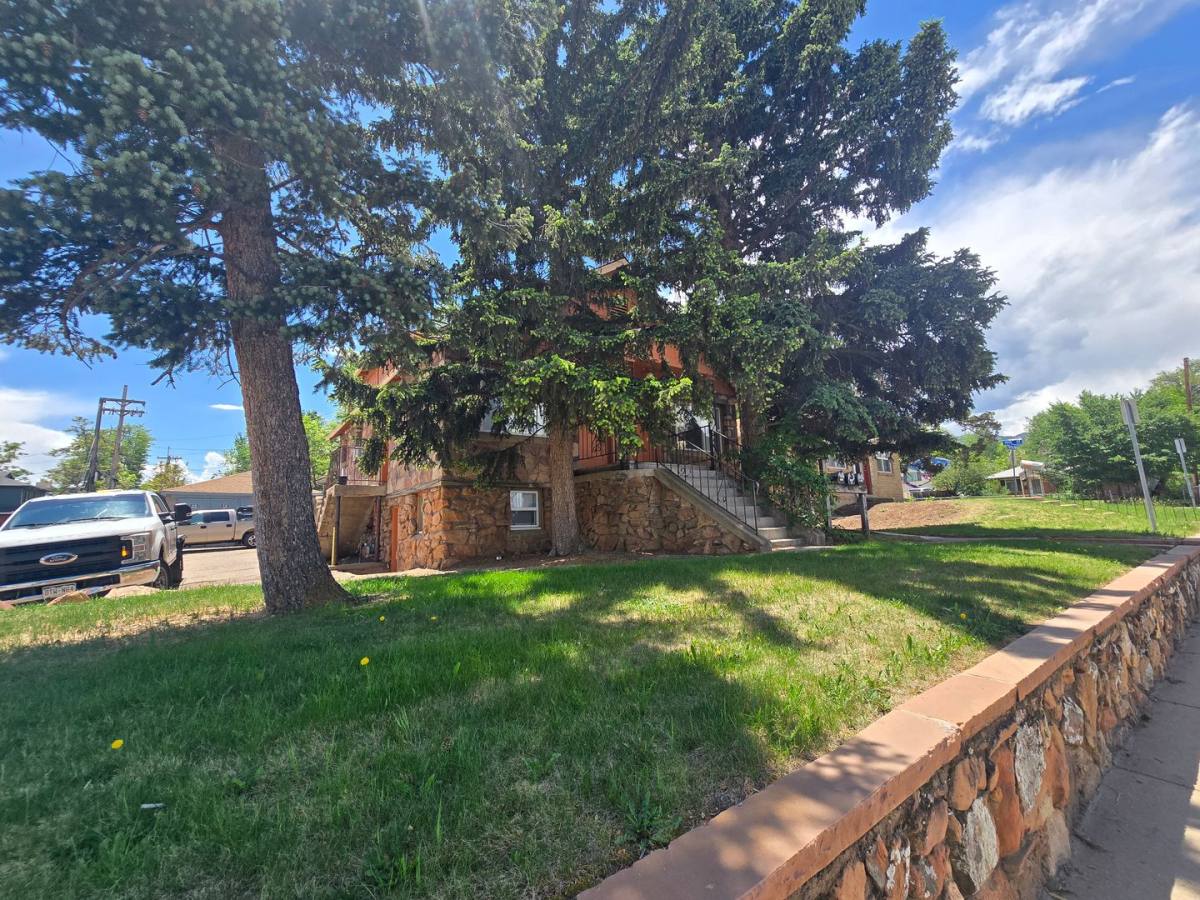 Apartment for rent at 911-915 Broadway, Boulder, CO 80302