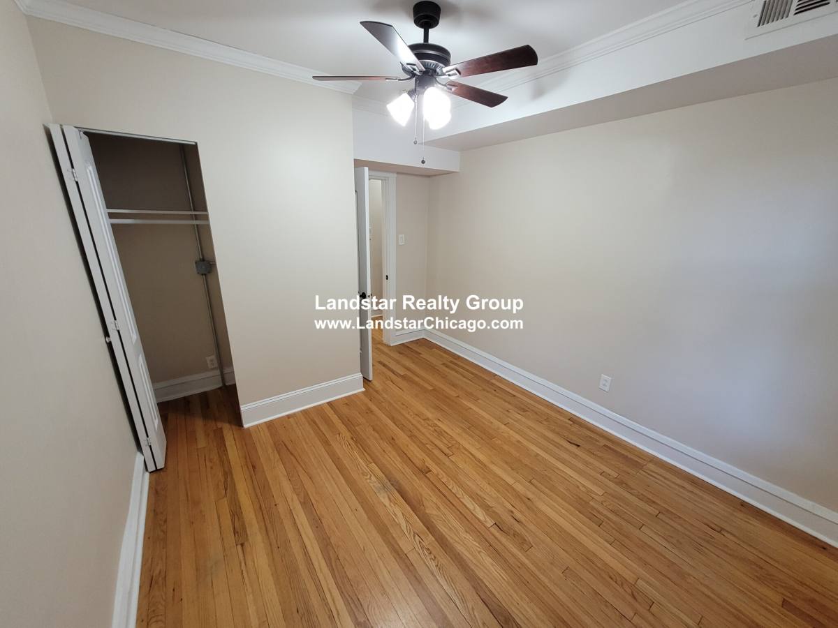 Apartment for rent at 716 Reba #3S, Evanston, IL 60202