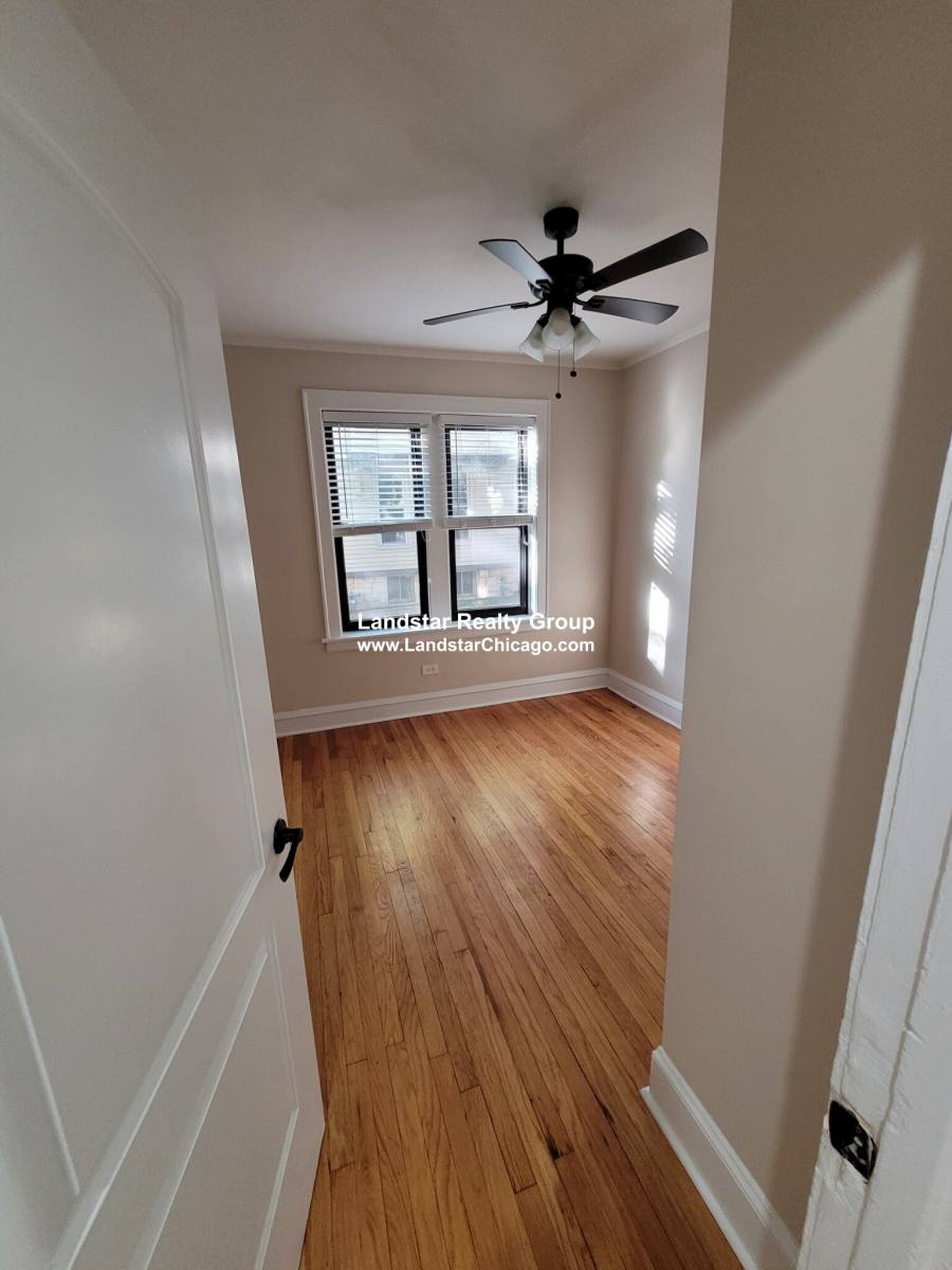 Apartment for rent at 716 Reba #3S, Evanston, IL 60202
