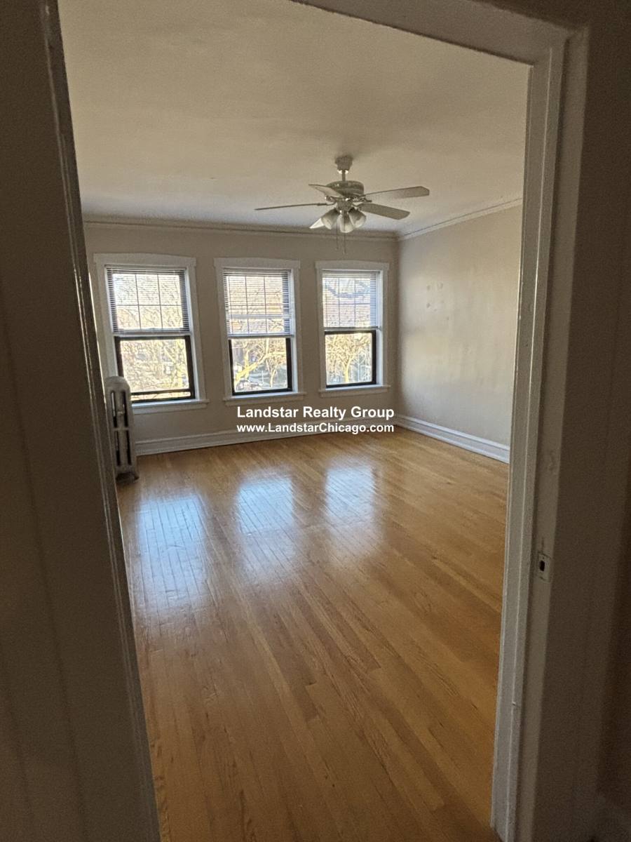 Apartment for rent at 800 Washington #2, Evanston, IL 60202
