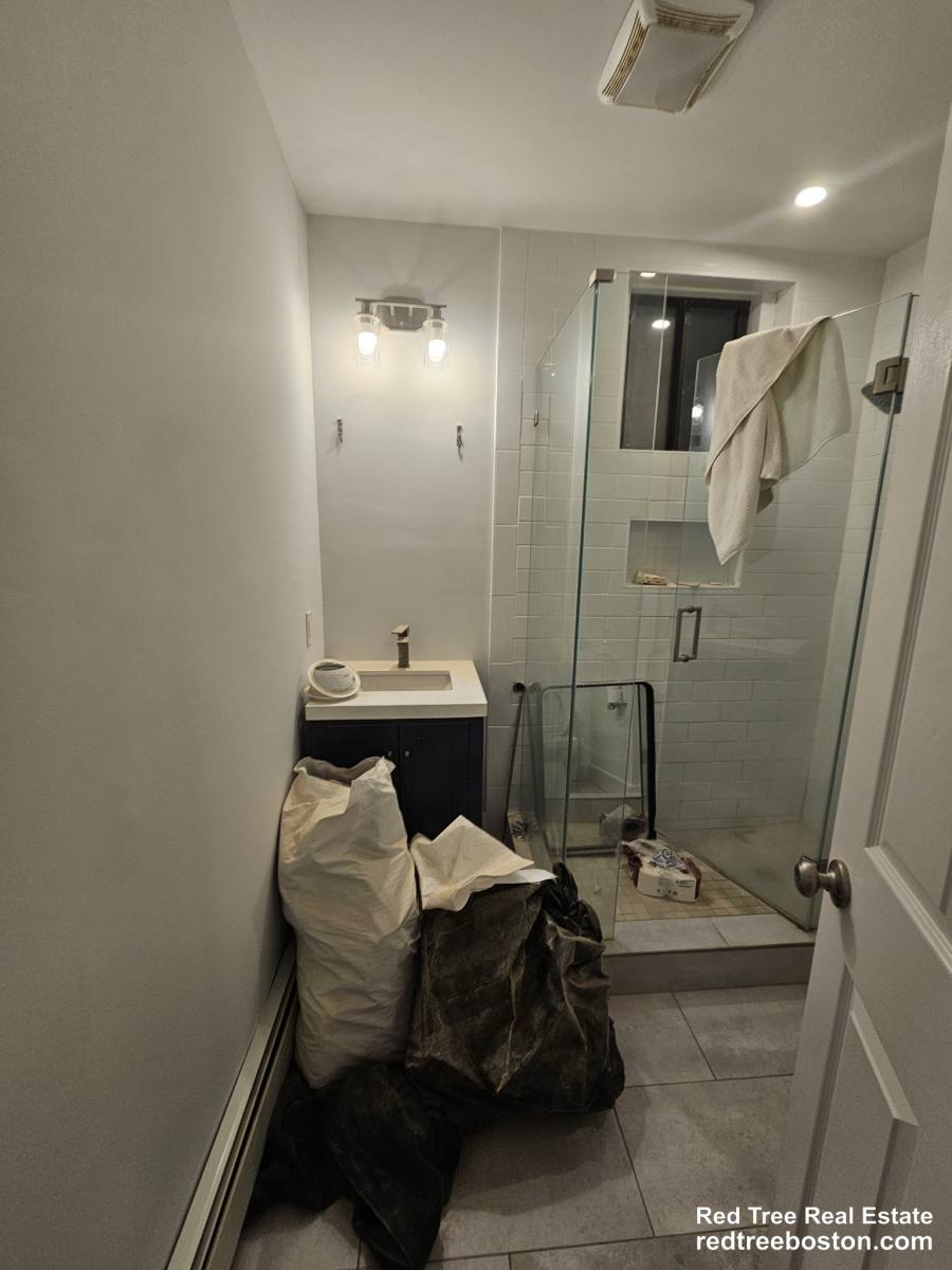 Apartment for rent at 499 Beacon St #9, Boston, MA 02215