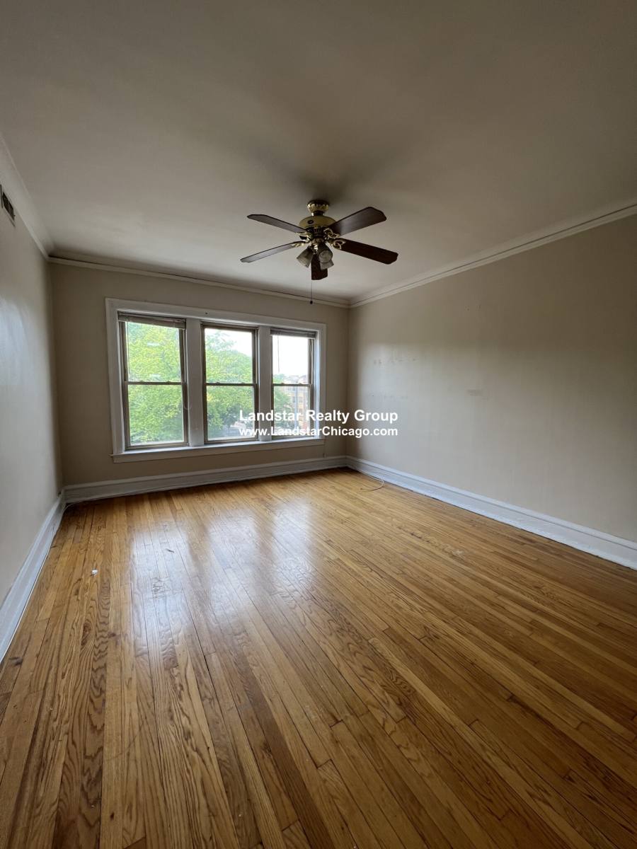 Apartment for rent at 5131 Damen #3, Chicago, IL 60625