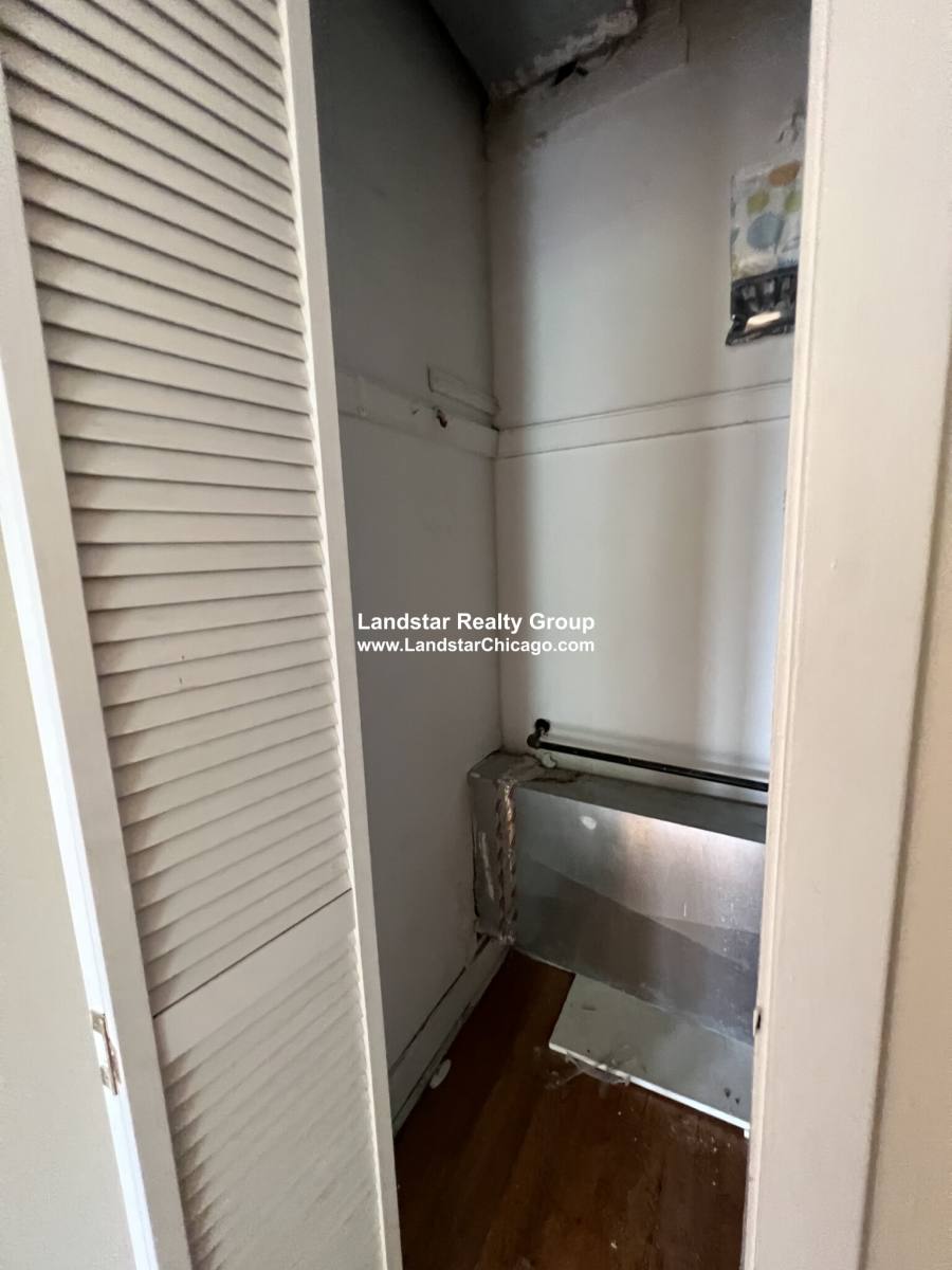 Apartment for rent at 5131 Damen #3, Chicago, IL 60625