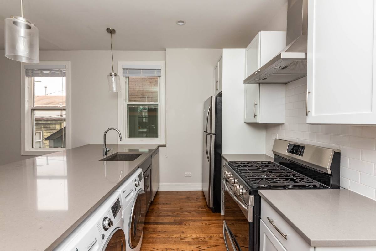 Apartment for rent at 2045 N Wolcott Ave #2R, Chicago, IL 60614