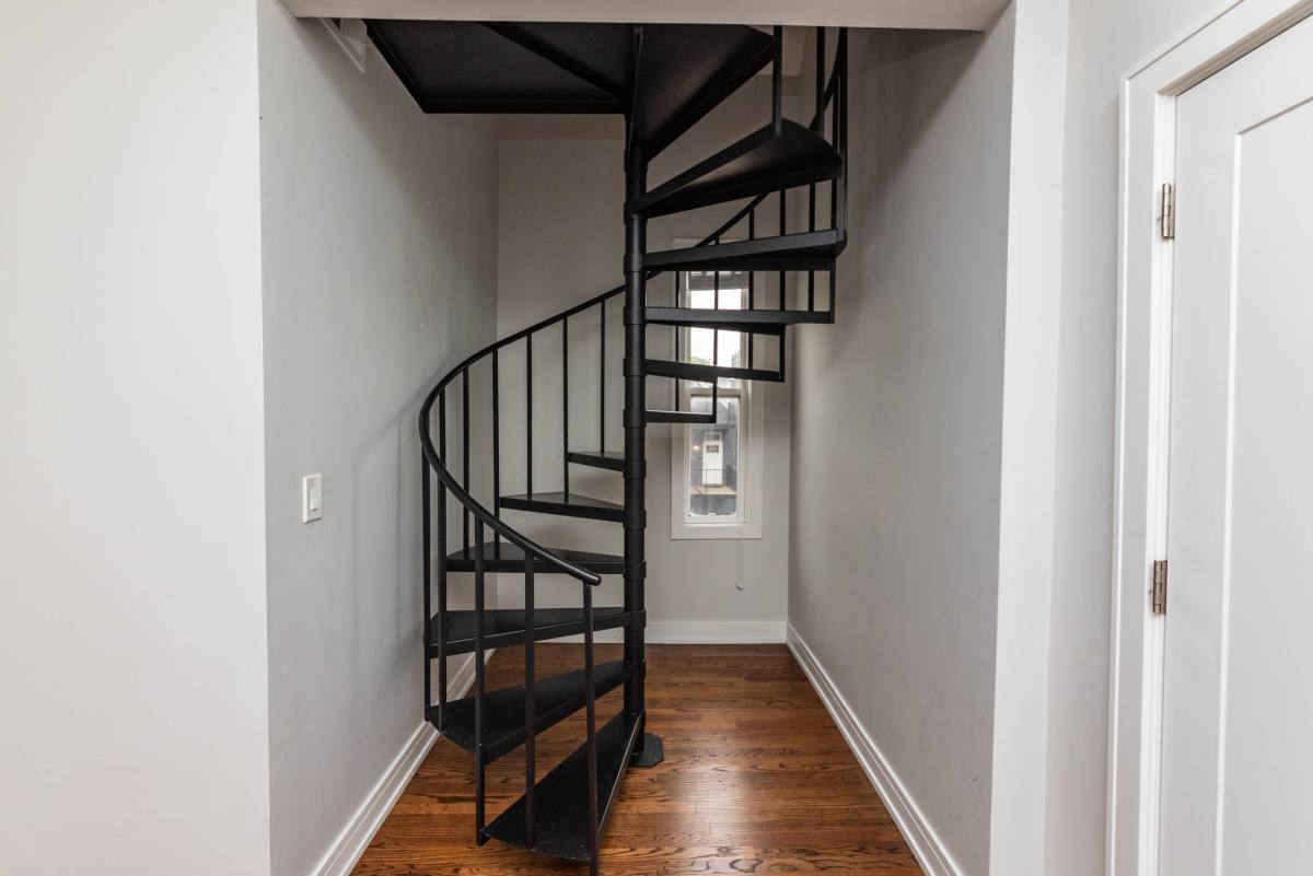 Apartment for rent at 2045 N Wolcott Ave #2R, Chicago, IL 60614