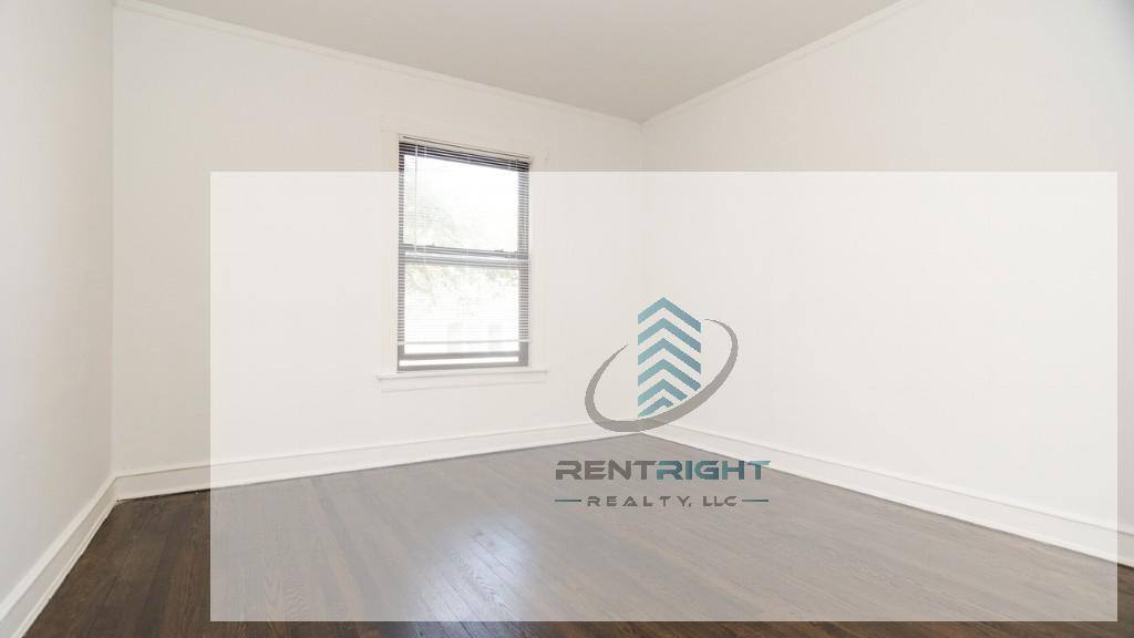 Apartment for rent at 3251 N Damen Ave #2N, Chicago, IL 60618