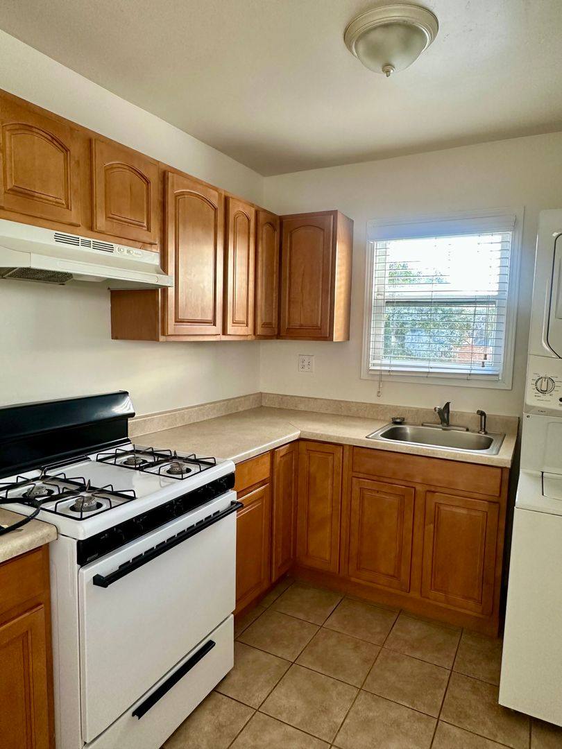 Apartment for rent at 1001-1007 National City Blvd, National City, CA 91950