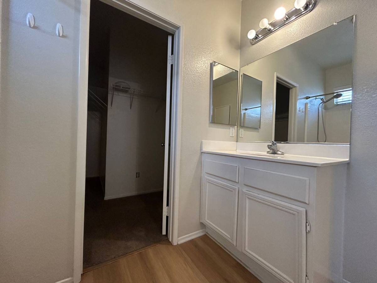 House for rent at 42557 Drennon Court, Temecula, CA 92592