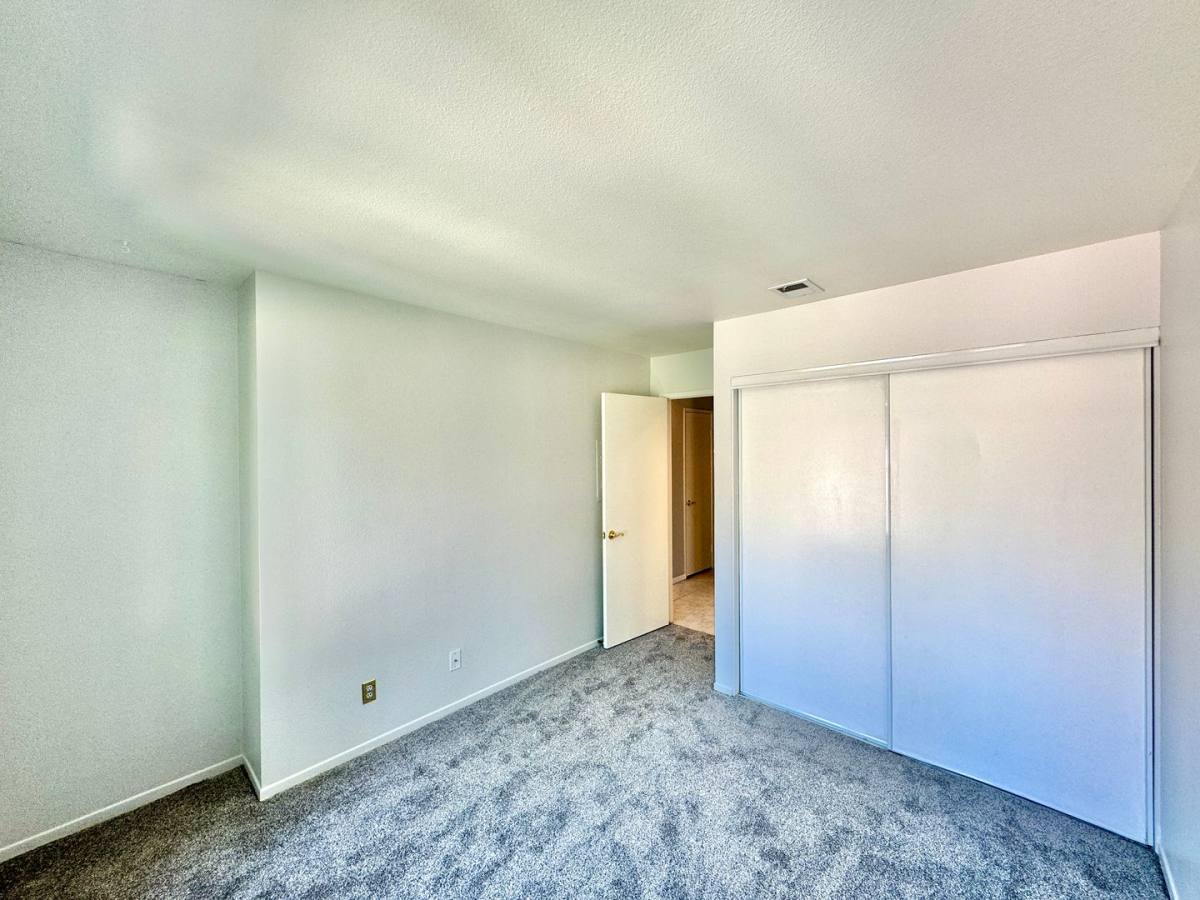Condo for rent at 18698 Caminito Cantilena, San Diego, CA 92128