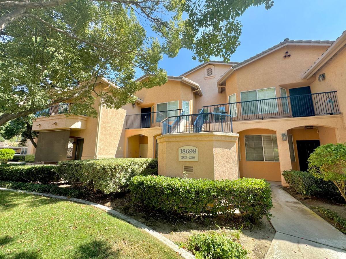 Condo for rent at 18698 Caminito Cantilena, San Diego, CA 92128