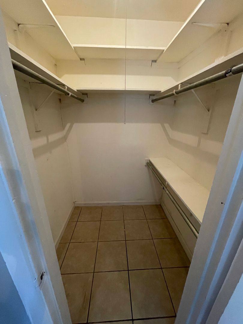 Apartment for rent at 5700 Canyon Dr, Amarillo, TX 79109