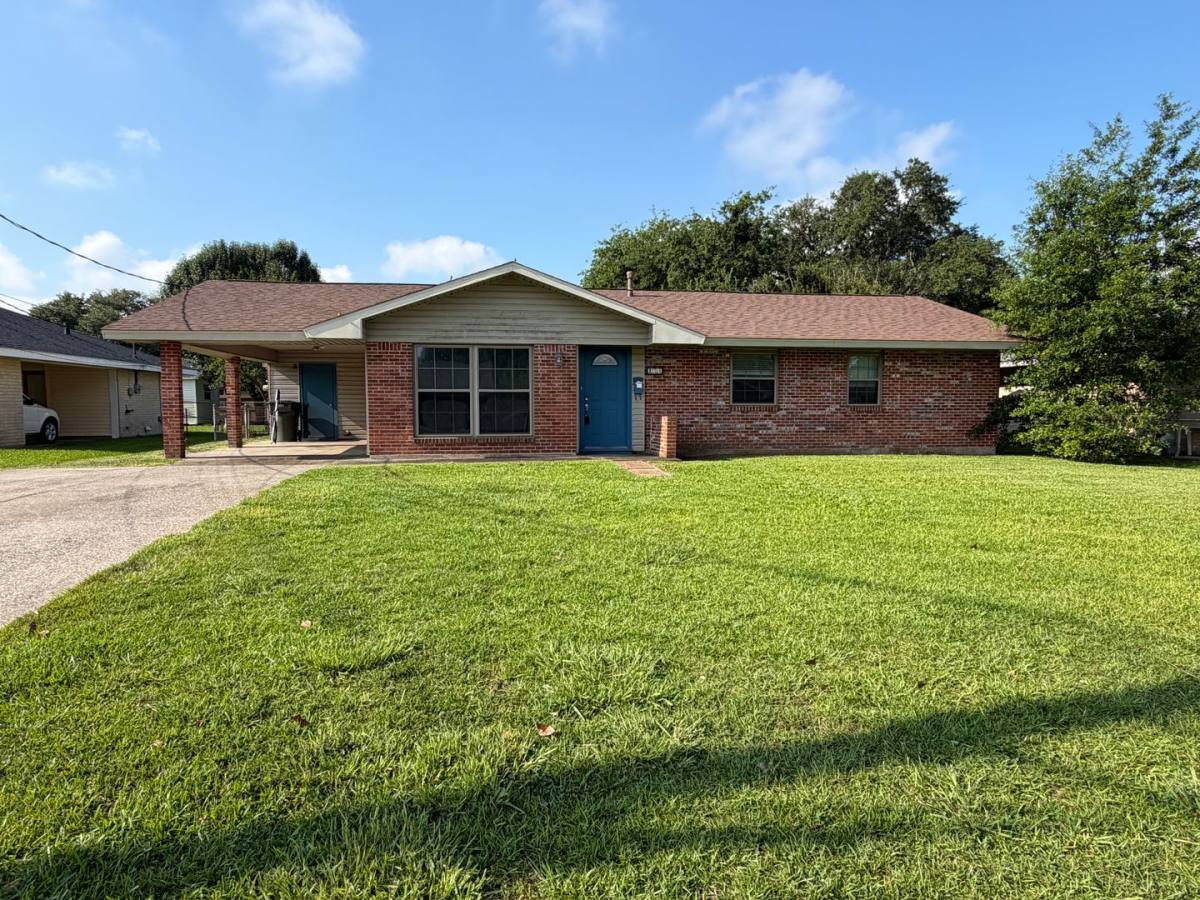 House for rent at 155 Heather St, Lake Charles, LA 70605