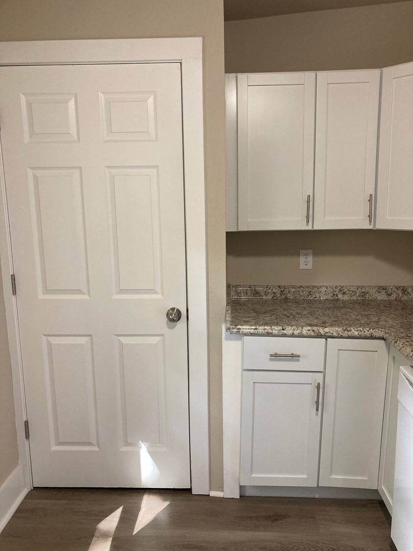 House for rent at 1924 Martin Luther King Jr Parkway, Des Moines, IA 50314