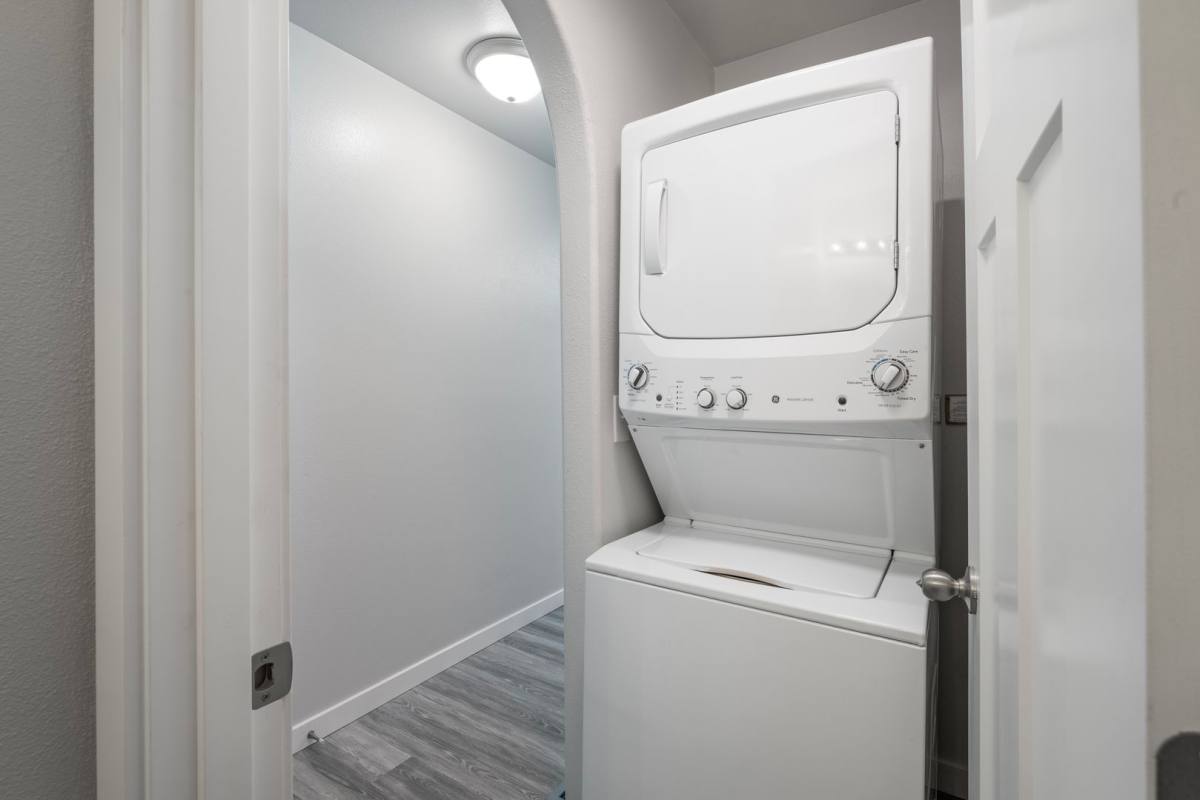 Apartment for rent at 6810 Gold Kings Circle, Anchorage, AK 99504