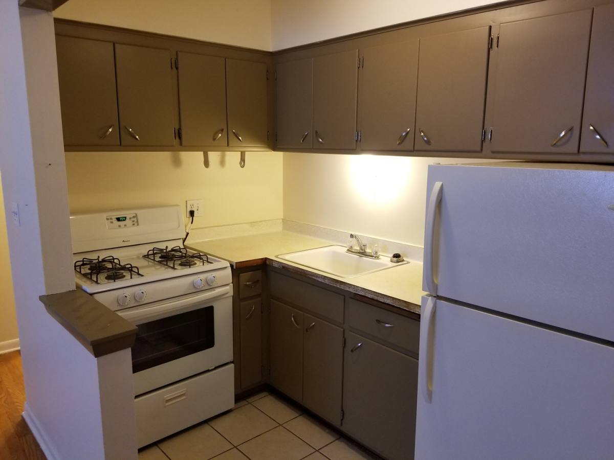 Apartment for rent at 1579 N Farwell Ave, Milwaukee, WI 53202