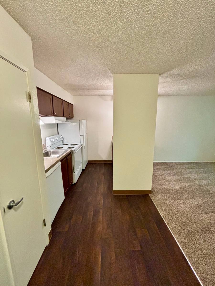 Apartment for rent at 3950 SW 102nd Ave, Beaverton, OR 97005