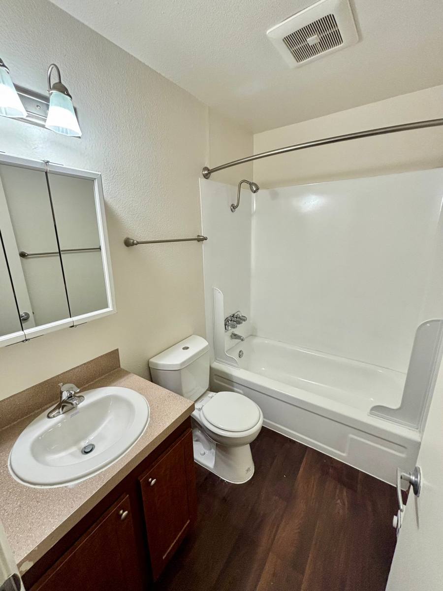 Apartment for rent at 3950 SW 102nd Ave, Beaverton, OR 97005