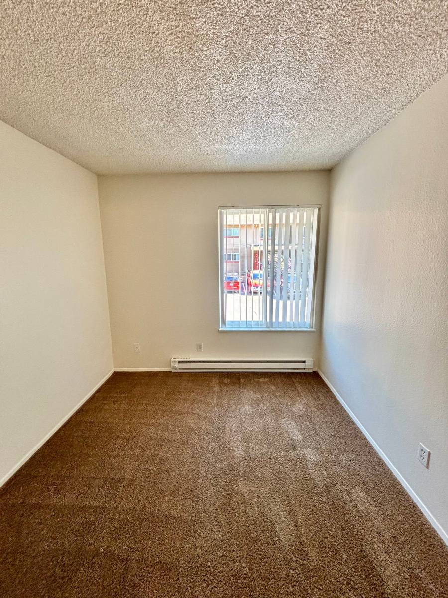 Apartment for rent at 3950 SW 102nd Ave, Beaverton, OR 97005