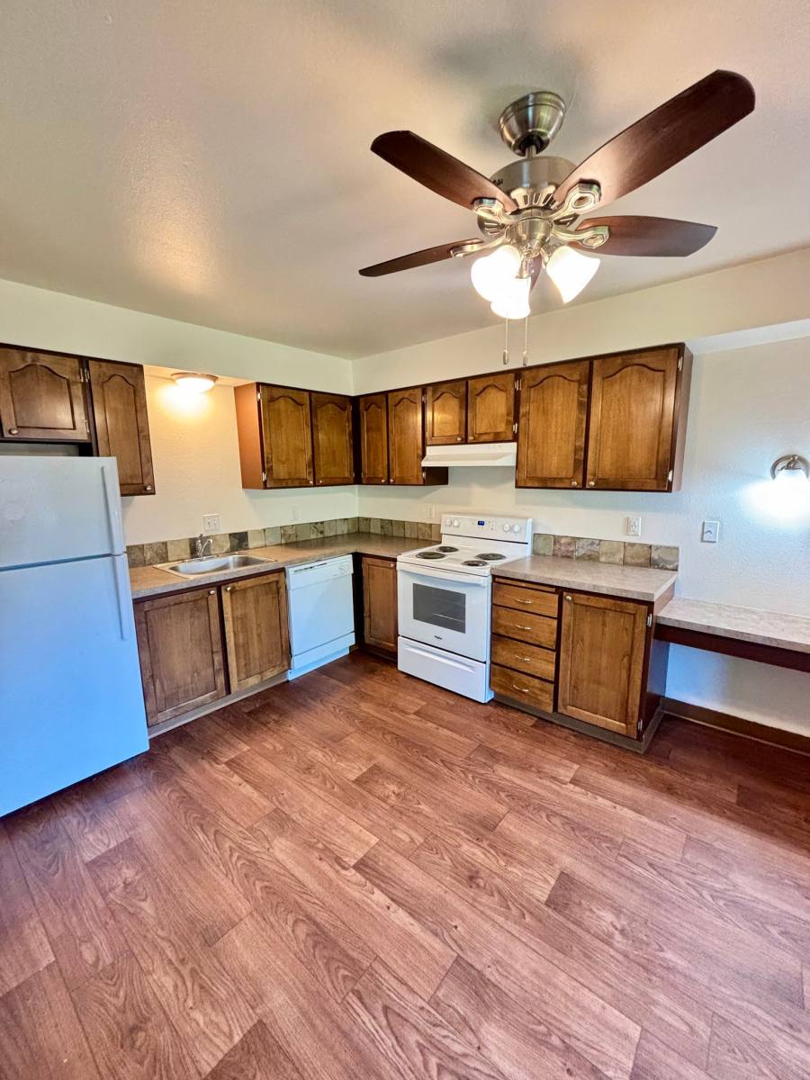 Apartment for rent at 3950 SW 102nd Ave, Beaverton, OR 97005