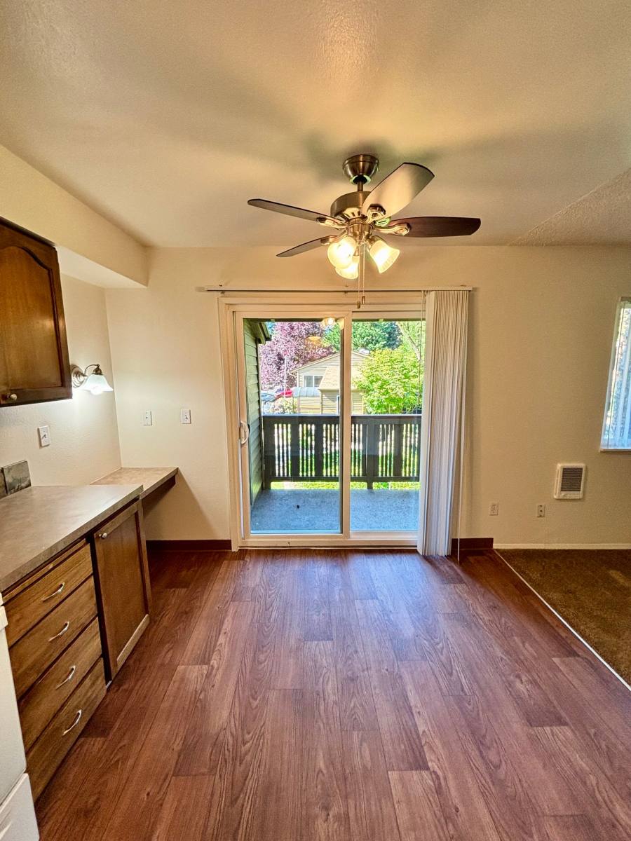Apartment for rent at 3950 SW 102nd Ave, Beaverton, OR 97005