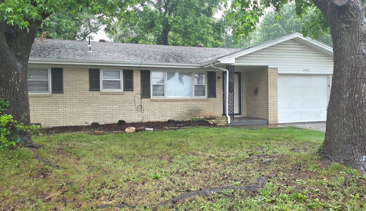 House for rent at 2223 N Link, Springfield, MO 65803