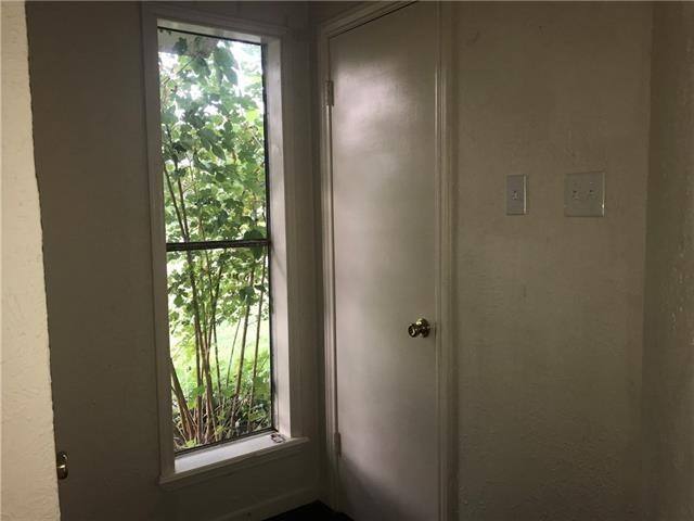 House for rent at 510 Sunset Dr, Garland, TX 75040