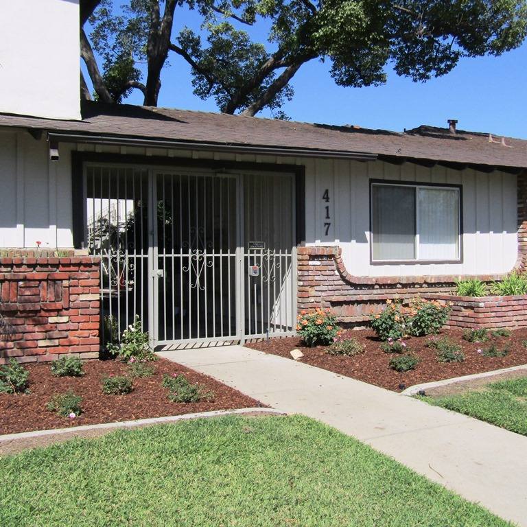 Apartment for rent at 417 E Badillo St, Covina, CA 91723