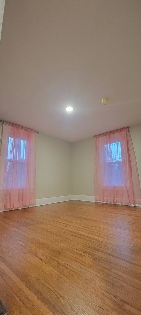 House for rent at 120 W 12th St, Elmira, NY 14903