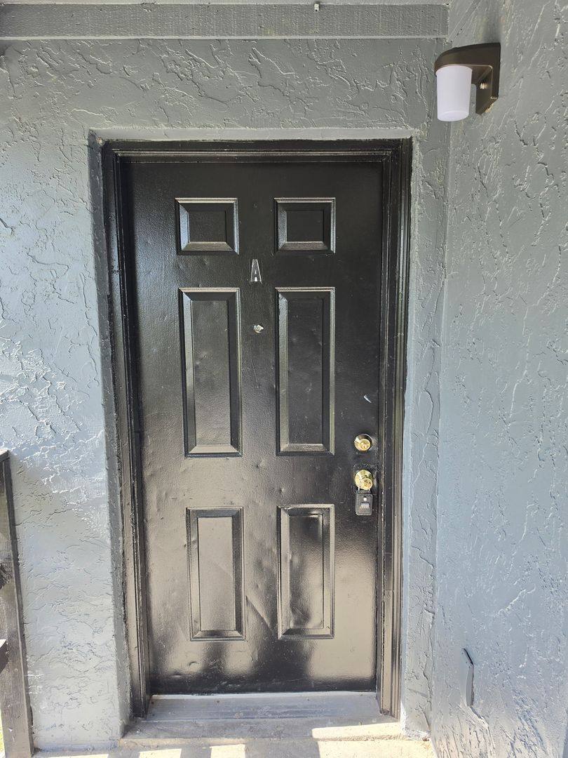 Apartment for rent at 2526 S Oak Ave, Sanford, FL 32773