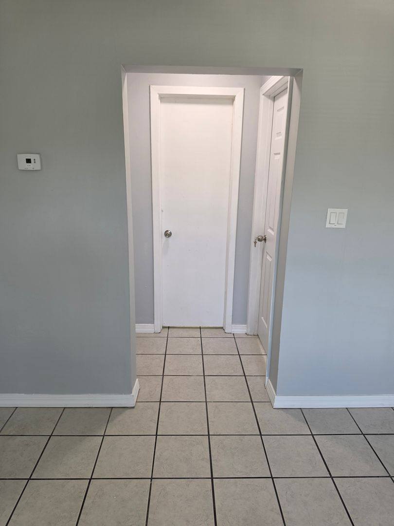 Apartment for rent at 2526 S Oak Ave, Sanford, FL 32773