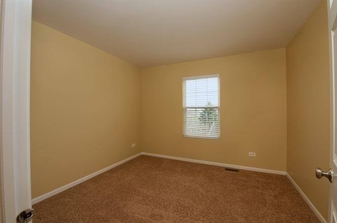Townhouse for rent at 25243 Colligan St, Manhattan, IL 60442