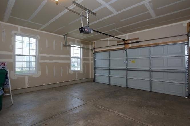 Townhouse for rent at 25243 Colligan St, Manhattan, IL 60442