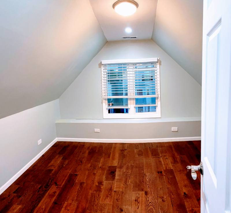 Apartment for rent at 3418 W McLean Ave #TOP, Chicago, IL 60647