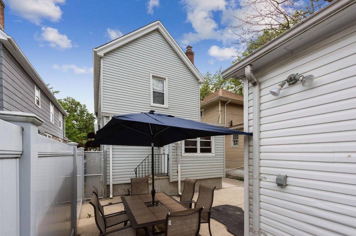 Apartment for rent at 9105 107 Ave, Ozone Park, NY 11417