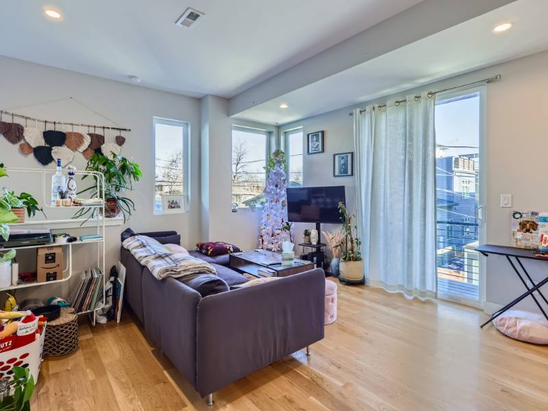 Townhouse for rent at 1272 Yates St #6, Denver, CO 80204